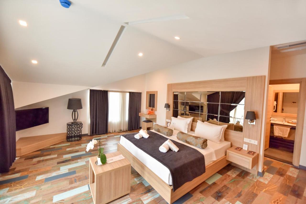 Aparthotel Alesta Midtown à Fethiye Extérieur photo