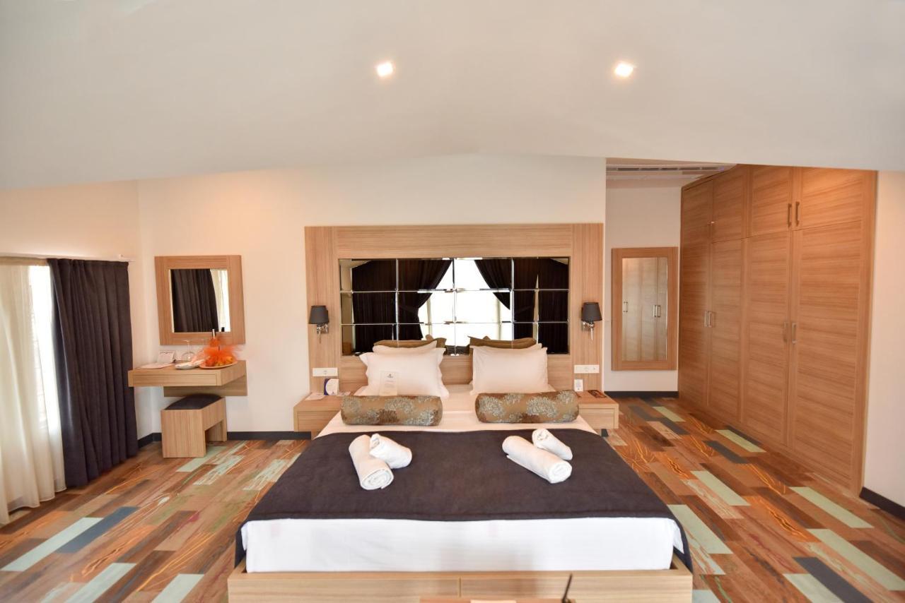Aparthotel Alesta Midtown à Fethiye Extérieur photo